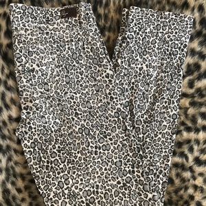 Paige leopard jeans 29